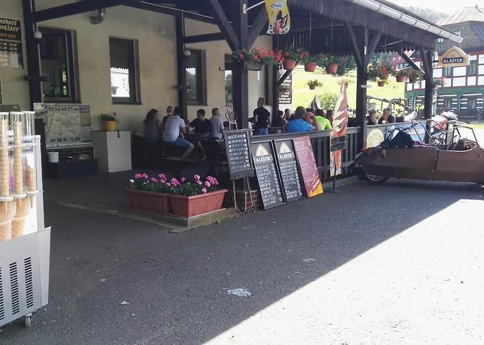 بيت ضيافة Pension U Loupezaku